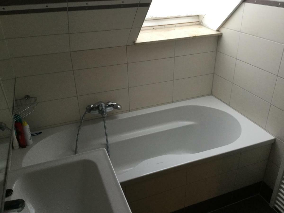 Ferienwohnung Am Uniklinik Lübeck Exteriör bild